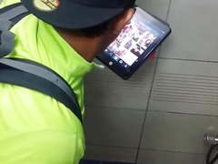 Str8 spy Asian guy in public toilet