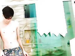 Skinny twink amateur Henry Evans masturbates hard dick solo