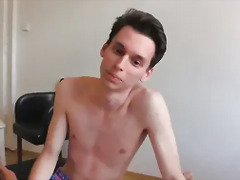 CzechHunter 539 - Young European Dude Accept Extra Money For A POV Gay Scene